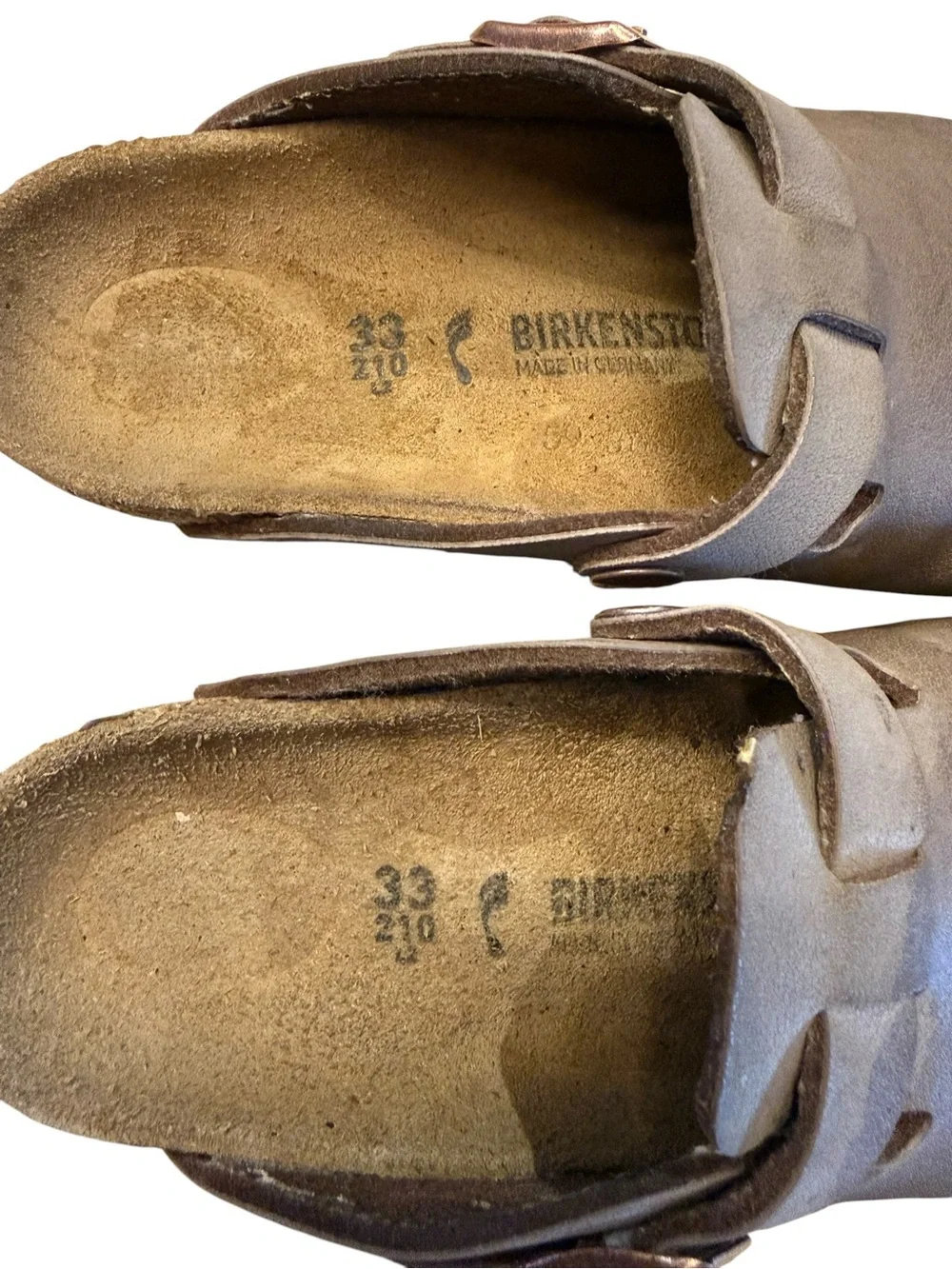Birkenstock Boston Youth 33 (2-2.5) Casual Slip-On Clogs – Taupe Faux Suede